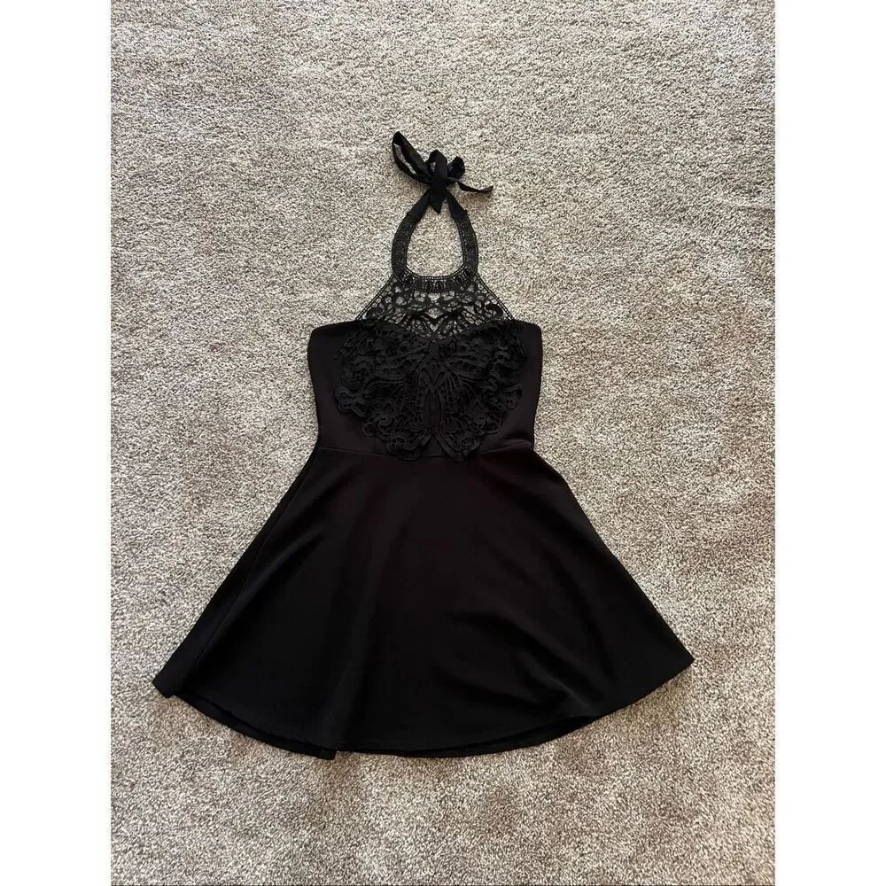 Charlotte Russe Black Summer Dress Woman’s Size Large